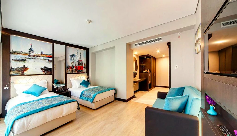 هتل موکارناس تکسیم